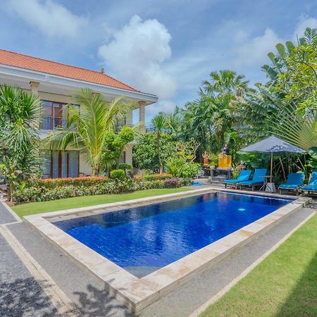 Bagas Bagus Guesthouse Canggu Buitenkant foto