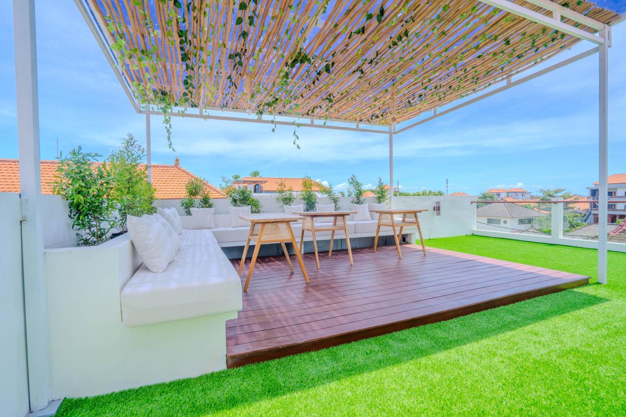 Bagas Bagus Guesthouse Canggu Buitenkant foto