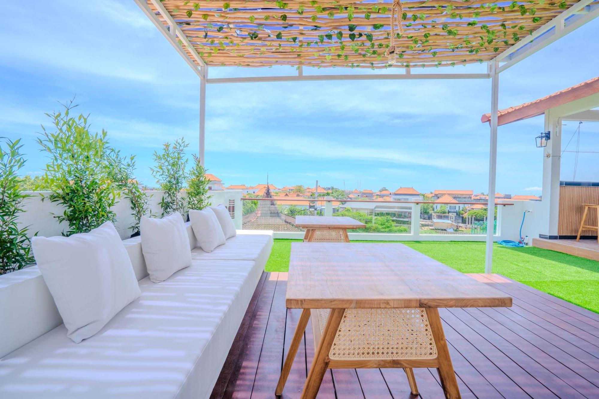 Bagas Bagus Guesthouse Canggu Buitenkant foto