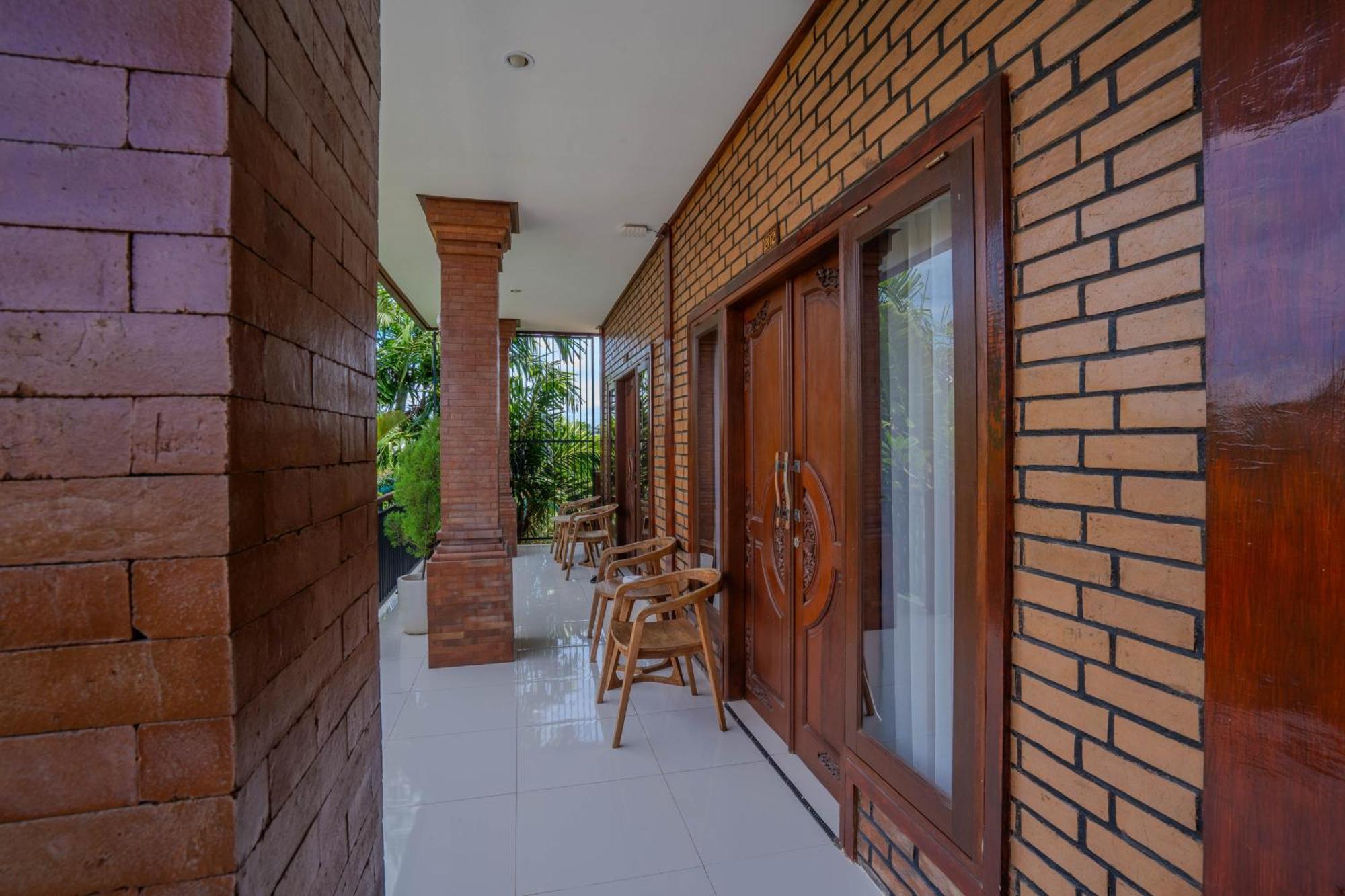 Bagas Bagus Guesthouse Canggu Buitenkant foto