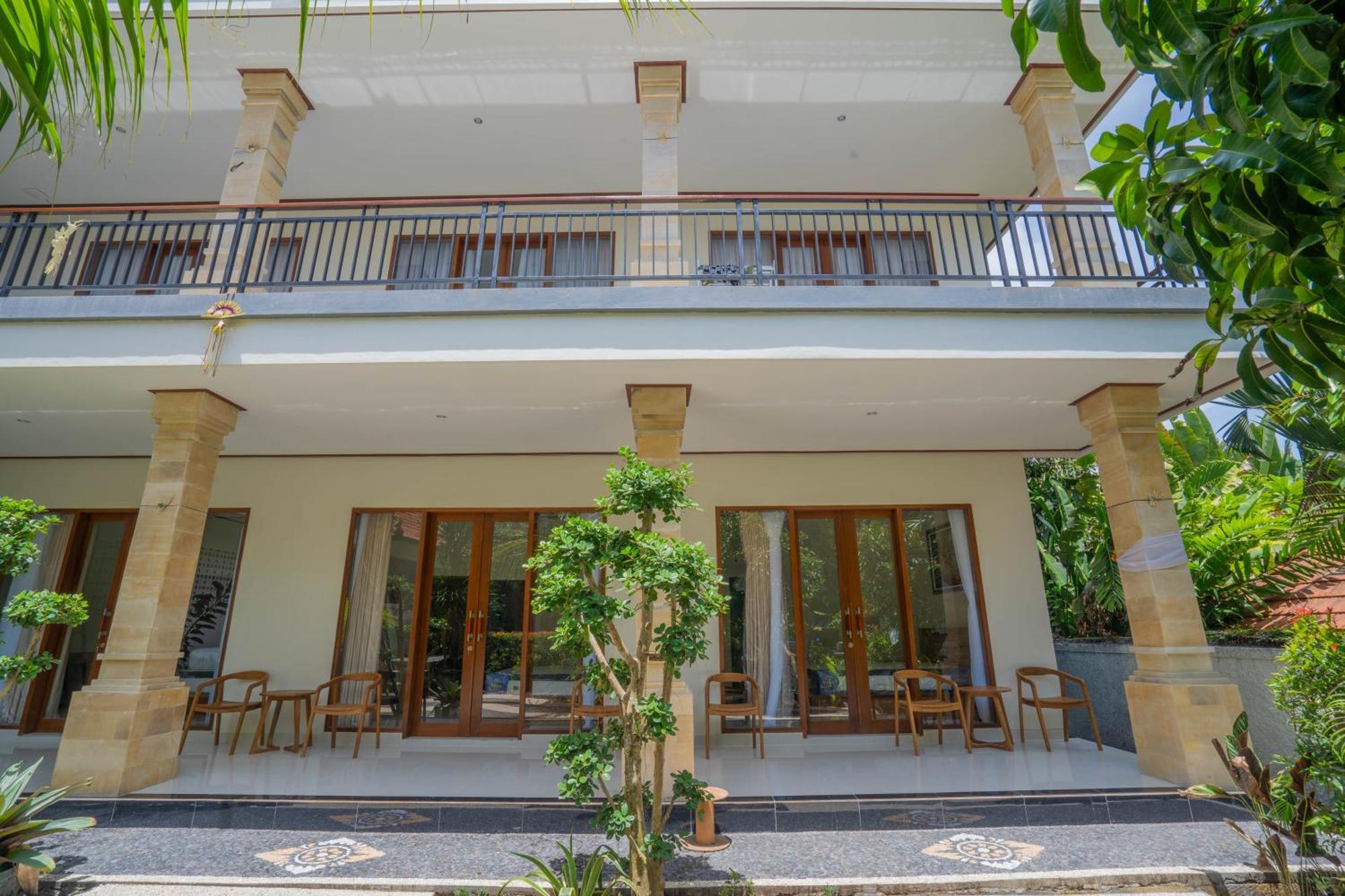 Bagas Bagus Guesthouse Canggu Buitenkant foto
