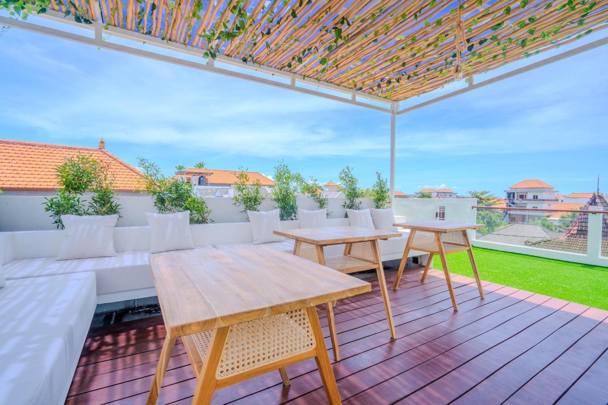 Bagas Bagus Guesthouse Canggu Buitenkant foto