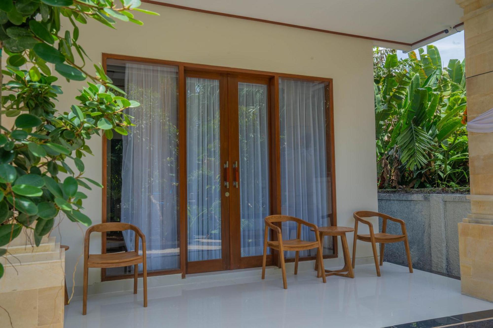 Bagas Bagus Guesthouse Canggu Buitenkant foto
